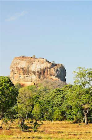 simsearch:400-05347436,k - Sigiriya (Lion Rock), Site du patrimoine mondial de l'UNESCO, Sri Lanka, Asie Photographie de stock - Rights-Managed, Code: 841-06446696