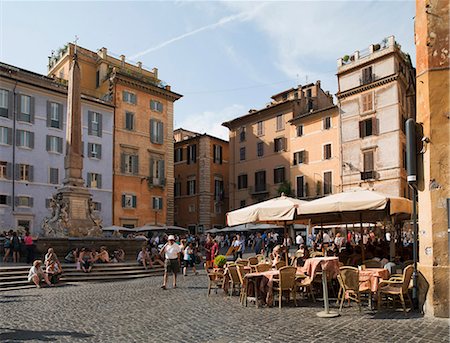 restaurant outdoor - People at outside restaurant in Pantheon Square, Rome, Lazio, Italy, Europe Stock Photo - Rights-Managed, Code: 841-06447038