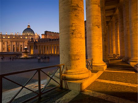 De St. Peter Basilica, Vatican, Rome, Lazio, Italie, Europe Photographie de stock - Rights-Managed, Code: 841-06447047