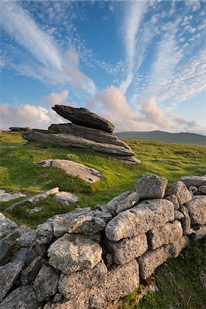 dartmoor national park - Summer at Irishman's Wall on Belstone Ridge, Dartmoor, Devon, England, United Kingdom, Europe Foto de stock - Con derechos protegidos, Código: 841-06447582