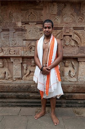 priest - Monk of the Saiva Pasupata sect outside the 7th century Parasurameswar Hindu temple dedicated to Shiva, Bhubaneshwar, Orissa, India, Asia Stock Photo - Rights-Managed, Code: 841-06447781