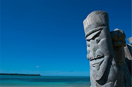 Sculpture à l'Ile des Pins, Nouvelle-Calédonie, Mélanésie, Pacifique Sud, Pacifique du bois traditionnel Photographie de stock - Rights-Managed, Code: 841-06448334