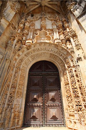 simsearch:400-06918737,k - Manueline Main doorway, by Joao de Castilho, Convent of Christ, UNESCO World Heritage Site, Tomar, Ribatejo, Portugal, Europe Foto de stock - Con derechos protegidos, Código: 841-06448420