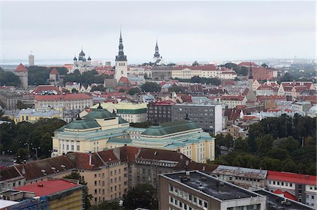 estonia - Centre de bâtiments et la ligne d'horizon de la ville, vieille ville, patrimoine mondial UNESCO, Tallinn, Estonie, Europe Photographie de stock - Rights-Managed, Code: 841-06448447