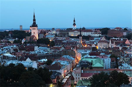 Dusk over the city centre and Old Town, UNESCO World Heritage Site, Tallinn, Estonia, Europe Stock Photo - Rights-Managed, Code: 841-06448455