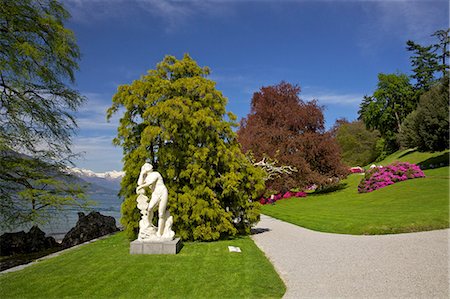 formal garden path - Gardens of Villa Melzi, Bellagio, Lake Como, Lombardy, Italian Lakes, Italy, Europe Stock Photo - Rights-Managed, Code: 841-06448488