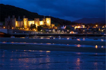 river conwy - Estuaire de la rivière Conwy et château médiéval, patrimoine mondial de l'UNESCO, Gwynedd, pays de Galles, Royaume-Uni, Europe Photographie de stock - Rights-Managed, Code: 841-06448550