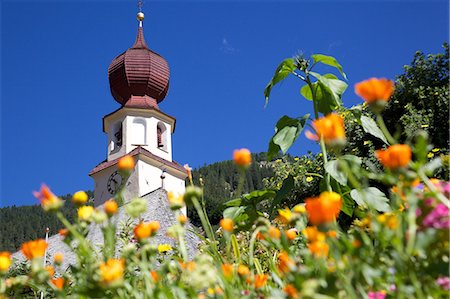 View to church, Canazei, Val di Fassa, Trentino-Alto Adige, Italy, Europe Foto de stock - Con derechos protegidos, Código: 841-06448745