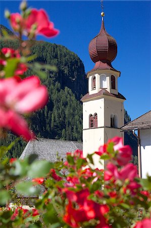 simsearch:841-07081433,k - Vue sur l'église, Canazei, Val di Fassa, Trentin-Haut-Adige, Italie, Europe Photographie de stock - Rights-Managed, Code: 841-06448747