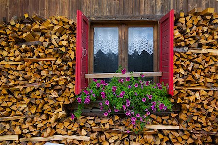 europe windows flowers - Firewood, Vigo di Fassa, Fassa Valley, Trento Province, Trentino-Alto Adige/South Tyrol, Italian Dolomites, Italy, Europe Stock Photo - Rights-Managed, Code: 841-06448907
