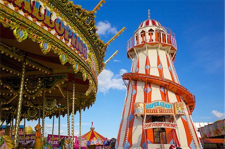 simsearch:841-06448927,k - Helter Skelter, Goose Fair, Nottingham, Nottinghamshire, Angleterre, Royaume-Uni, Europe Photographie de stock - Rights-Managed, Code: 841-06448921