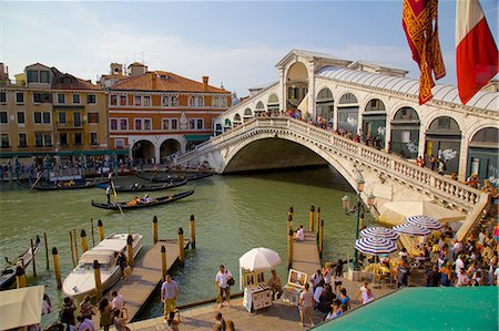 Rialto Bridge and gondola, Venice, UNESCO World Heritage Site, Veneto, Italy, Europe Stock Photo - Rights-Managed, Code: 841-06449048