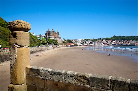 english stone wall - South Sands, Scarborough, North Yorkshire, Yorkshire, England, United Kingdom, Europe Stock Photo - Rights-Managed, Code: 841-06449070