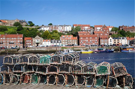 Lobster pots at Endeavour Wharf in Whitby, North Yorkshire, Yorkshire, England, United Kingdom, Europe Foto de stock - Direito Controlado, Número: 841-06449088