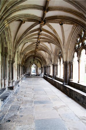 Norwich Cathedral Cloisters, Norwich, Norfolk, England, United Kingdom, Europe Foto de stock - Con derechos protegidos, Código: 841-06449186