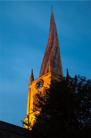simsearch:841-06501312,k - The Crooked Spire at the Parish Church of St. Mary and All Saints, Chesterfield, Derbyshire, England, United Kingdom, Europe Fotografie stock - Rights-Managed, Codice: 841-06449182