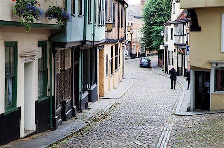 simsearch:841-06449211,k - Old cobbled street of Elm Hill, Norwich, Norfolk, England, United Kingdom, Europe Foto de stock - Con derechos protegidos, Código: 841-06449204