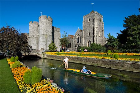 Punt in front of the Westgate, Canterbury, Kent, England, United Kingdom, Europe Stock Photo - Rights-Managed, Code: 841-06449348