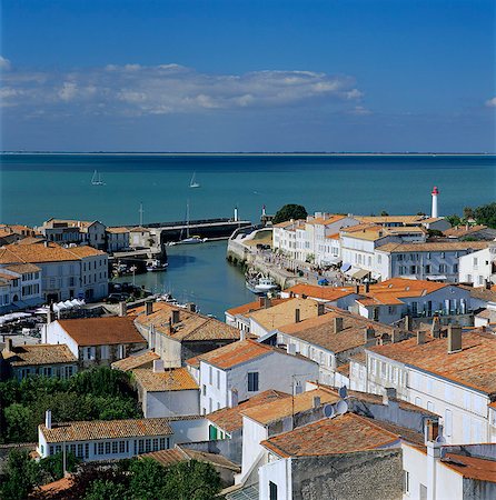 simsearch:841-06445586,k - View over town and harbour, St. Martin, Ile de Re, Poitou-Charentes, France, Europe Stock Photo - Rights-Managed, Code: 841-06449557