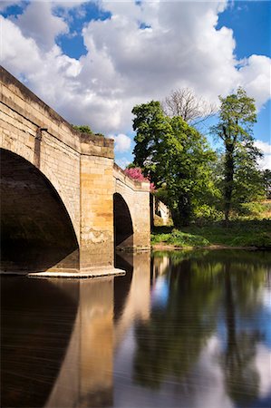 simsearch:841-06448467,k - Bridge over the River Wharfe between Boston Spa and Thorp Arch, West Yorkshire, Yorkshire, England, United Kingdom, Europe Stock Photo - Rights-Managed, Code: 841-06449584