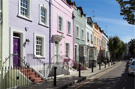 Pastel coloured terraced houses, Bywater Street, Chelsea, London, England, United Kingdom, Europe Foto de stock - Con derechos protegidos, Código: 841-06449582