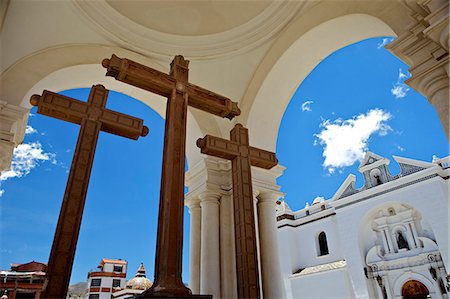 simsearch:841-03675506,k - Basilique de notre-Dame de Copacabana au bord du lac Titicaca, en Bolivie, en Amérique du Sud Photographie de stock - Rights-Managed, Code: 841-06449694