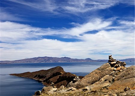 Roches et lac, Bahia Kona, Isla del Sol, lac Titicaca, en Bolivie, Amérique du Sud Photographie de stock - Rights-Managed, Code: 841-06449695