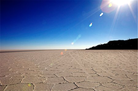Isla de los Pescadores and salt flats, Salar de Uyuni, Southwest Highlands, Bolivia, South America Stock Photo - Rights-Managed, Code: 841-06449730