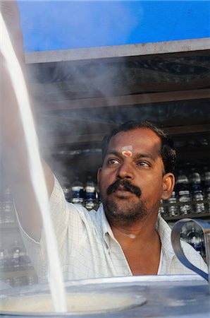 Making chai, Indian style, Tanjore, Tamil Nadu, India, Asia Stock Photo - Rights-Managed, Code: 841-06499764