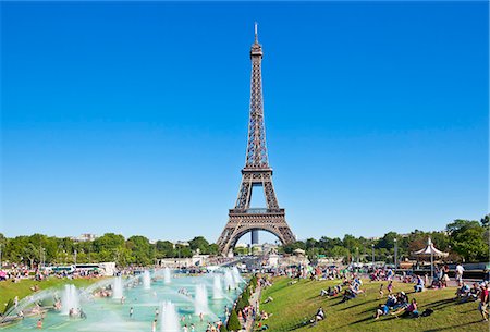 paris - Eiffel Tower and the Trocadero Fountains, Paris, France, Europe Stock Photo - Rights-Managed, Code: 841-06500064