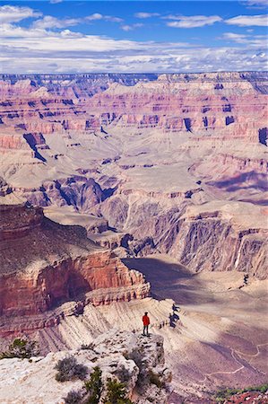 Lone hiker near Yavapai Point Overlook, South Rim, Grand Canyon National Park, UNESCO World Heritage Site, Arizona, United States of America, North America Stockbilder - Lizenzpflichtiges, Bildnummer: 841-06500115