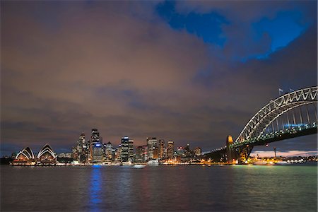 porto di sydney - Harbour Bridge and Sydney skyline, Sydney, New South Wales, Australia, Pacific Fotografie stock - Rights-Managed, Codice: 841-06500152