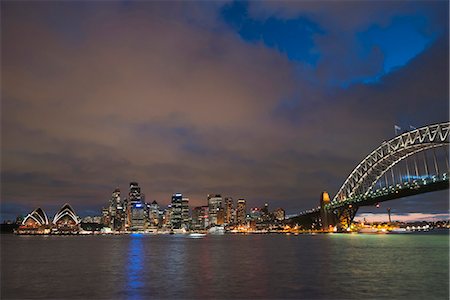 sydney tower - Harbour Bridge and Sydney skyline, Sydney, New South Wales, Australia, Pacific Stock Photo - Rights-Managed, Code: 841-06500152