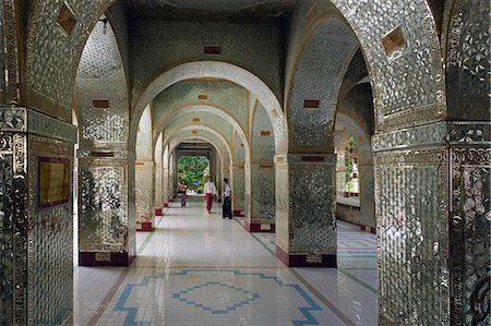 patterned tiles - Shwe Sayan pagoda, Mandalay area, Mandalay division, Republic of the Union of Myanmar (Burma), Asia Stock Photo - Rights-Managed, Code: 841-06500216