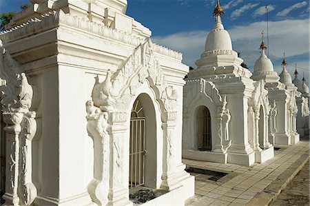 The Kuthodaw Pagoda, Mandalay city, Mandalay Division, Republic of the Union of Myanmar (Burma), Asia Photographie de stock - Rights-Managed, Code: 841-06500244