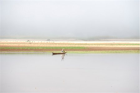 Along Tsiribihina, a river flowing from Madagascar in the Mozambique Channel by a delta, Madagascar, Indian Ocean, Africa Foto de stock - Con derechos protegidos, Código: 841-06500275