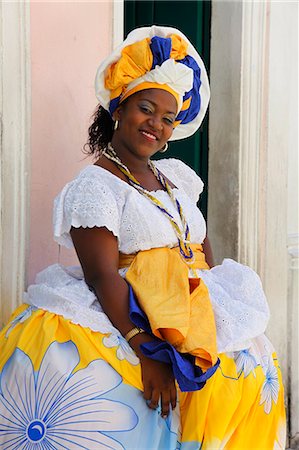 Bahian woman in traditional dress at the Pelourinho district, Salvador (Salvador de Bahia), Bahia, Brazil, South America Stock Photo - Rights-Managed, Code: 841-06500403