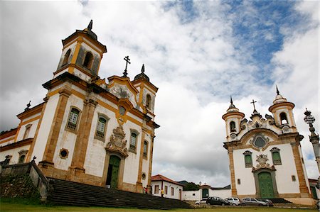 simsearch:841-03675506,k - Sao Francisco de Assis (St. Francis of Assisi) and Nossa Senhora do Carmo (Our Lady of Mount Carmel) churches at Praca Minas Gerais, Mariana, Minas Gerais, Brazil, South America Photographie de stock - Rights-Managed, Code: 841-06500487