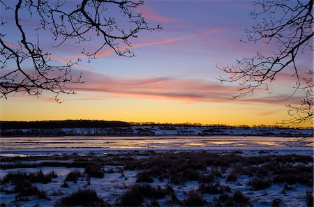 simsearch:841-06499445,k - Fleet Bay in winter snow, Solway Firth, Dumfries and Galloway, Scotland, United Kingdom, Europe Stock Photo - Rights-Managed, Code: 841-06500648