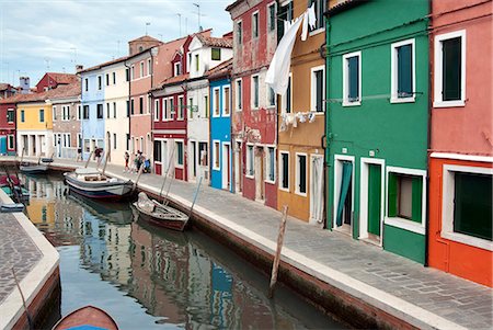 Houses on the waterfront, Burano, Venice, UNESCO World Heritage Site, Veneto, Italy, Europe Stock Photo - Rights-Managed, Code: 841-06500780