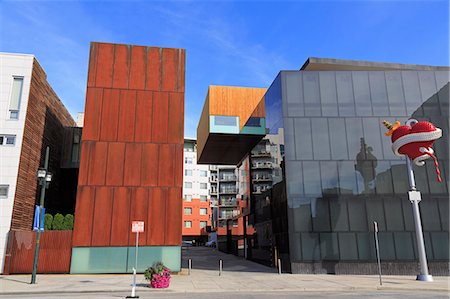 sculptures of america - Museum of Contemporary Art, Lower Downtown, Denver, Colorado, United States of America, North America Stock Photo - Rights-Managed, Code: 841-06500935