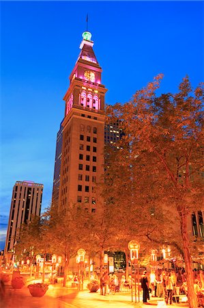 Daniel's and Fisher Tower, 16th Street Mall, Denver, Colorado, United States of America, North America Stock Photo - Rights-Managed, Code: 841-06500932