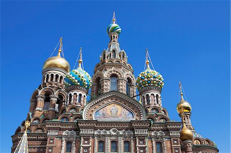 The decorative domes of the Church on Spilled Blood, UNESCO World Heritage Site, St. Petersburg, Russia, Europe Photographie de stock - Rights-Managed, Code: 841-06500991