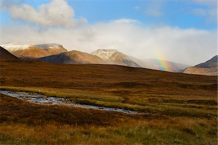 simsearch:841-05796867,k - Rainbow over snow capped mountains, Highlands, Scotland, United Kingdom, Europe Foto de stock - Con derechos protegidos, Código: 841-06501129