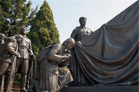 simsearch:841-06807169,k - Revolutionary Martyrs' Cemetery, Pyongyang, Democratic People's Republic of Korea (DPRK), North Korea, Asia Foto de stock - Direito Controlado, Número: 841-06501160