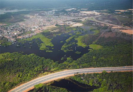 simsearch:855-06313253,k - Aerial view of development encroaching on the Amazon rainforest and Rio Negro, Manaus, Amazonas, Brazil, South America Stockbilder - Lizenzpflichtiges, Bildnummer: 841-06501443