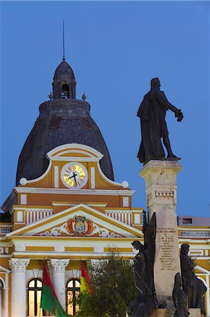 simsearch:841-06501881,k - Palacio Legislativo (Legislative Palace) at dusk, La Paz, Bolivia, South America Fotografie stock - Rights-Managed, Codice: 841-06501762