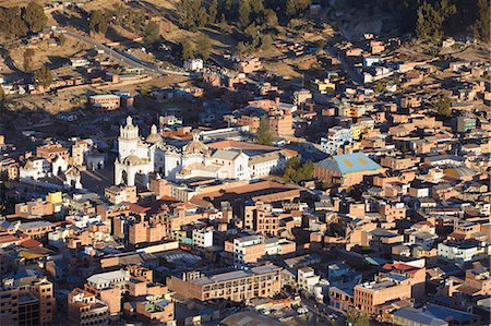 simsearch:841-06449780,k - View of Copacabana Cathedral, Copacabana, Lake Titicaca, Bolivia, South America Foto de stock - Con derechos protegidos, Código: 841-06501782