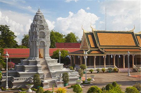 royal palace - Kantha Bopha Stupa at Silver Pagoda in Royal Palace, Phnom Penh, Cambodia, Indochina, Southeast Asia, Asia Foto de stock - Con derechos protegidos, Código: 841-06501925