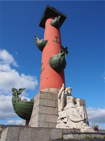 st. petersburg - Rostral column, St. Petersburg, Russia, Europe Foto de stock - Con derechos protegidos, Código: 841-06501982